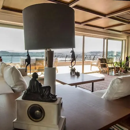 Glamorous With A Pool And Panoramic Sea View 别墅 *
