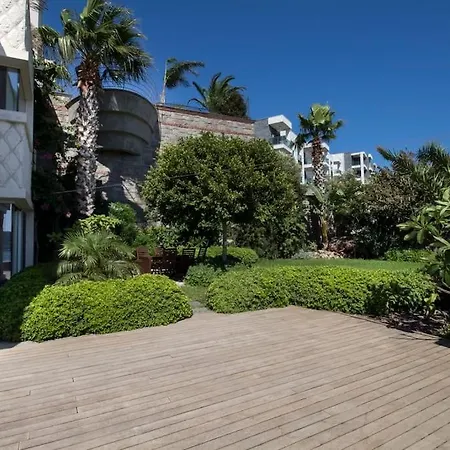 Glamorous With A Pool And Panoramic Sea View 别墅 博德鲁姆